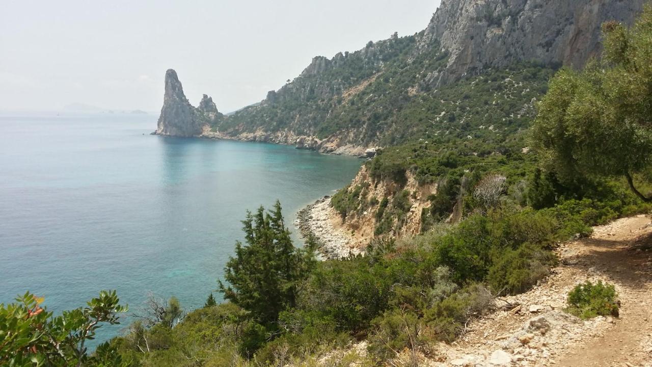 Camera ideale tra mare e montagna Baunei Esterno foto